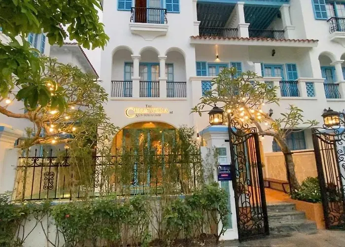 Cham Villa