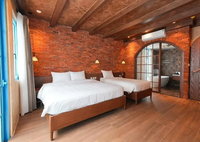 Cham Villa *